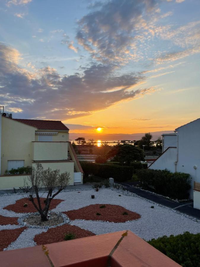 T2 Avec Terrasse, Vue Etang Et Son Coucher De Soleil, Plage A Proximite, Wifi Et Place De Parking Gratuit Que L On Nomme Puesta De Sol 르발카레스 외부 사진
